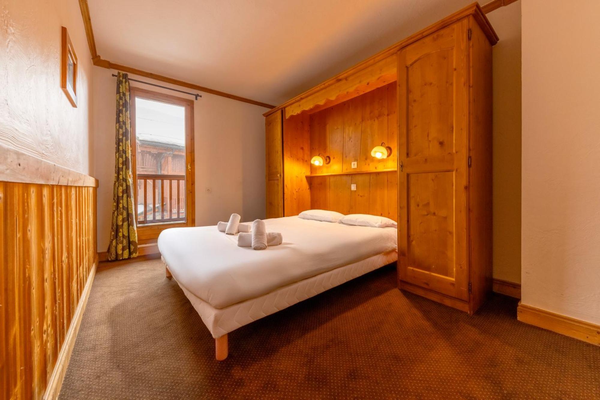Aparthotel Des Neiges - Arolles 4*