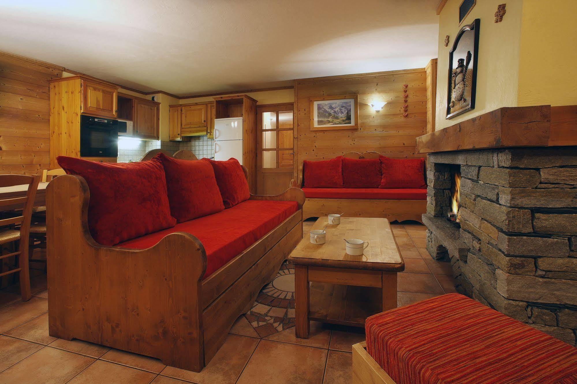 Des Neiges - Arolles Aparthotel 4*
